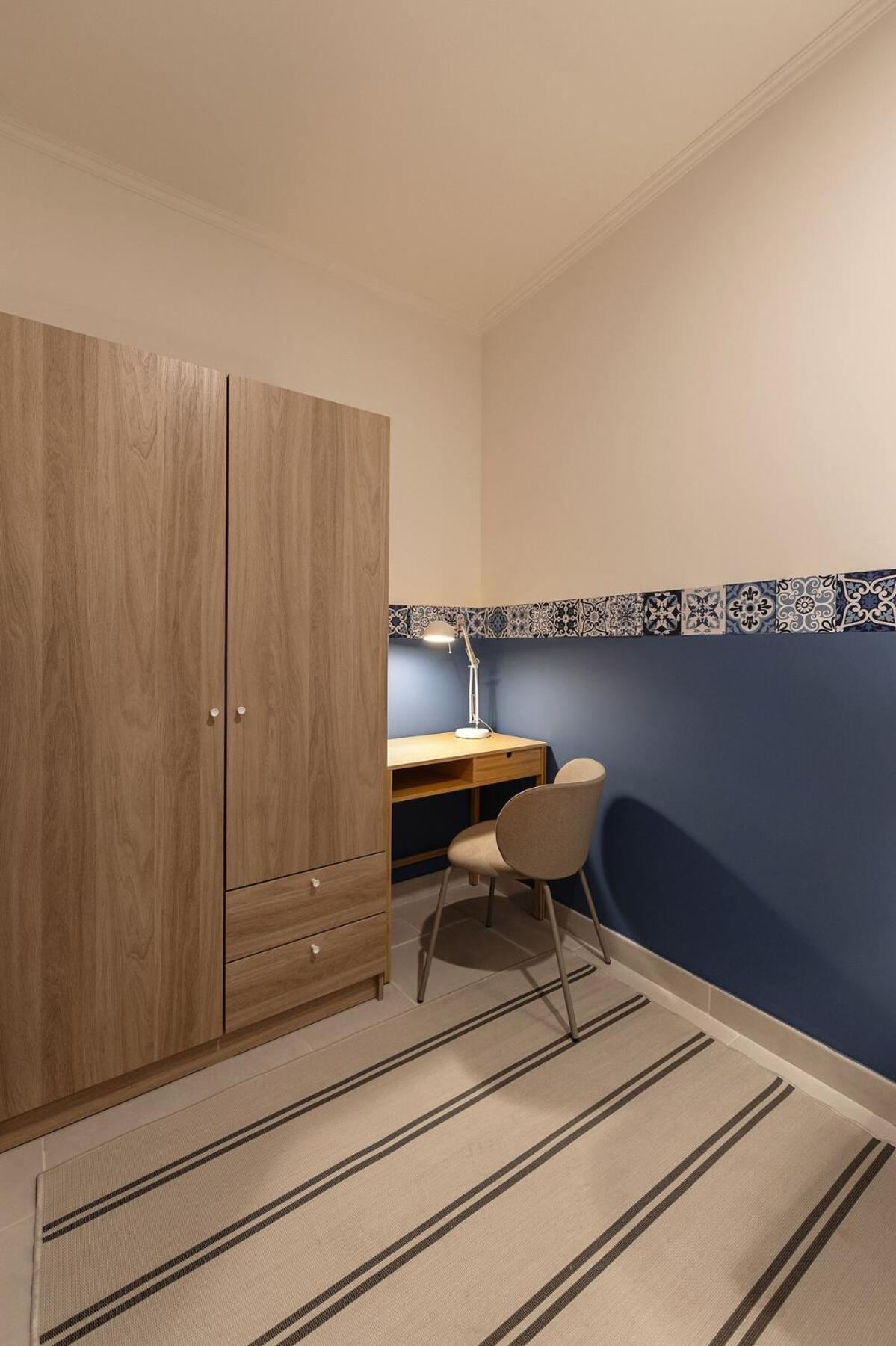 Anjos 55a-two Beds Designer