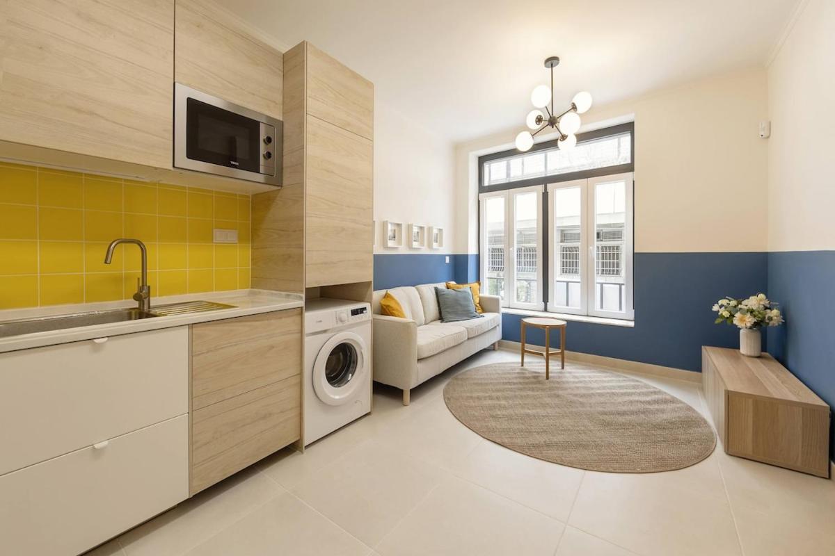 Anjos 55a-two Beds Designer